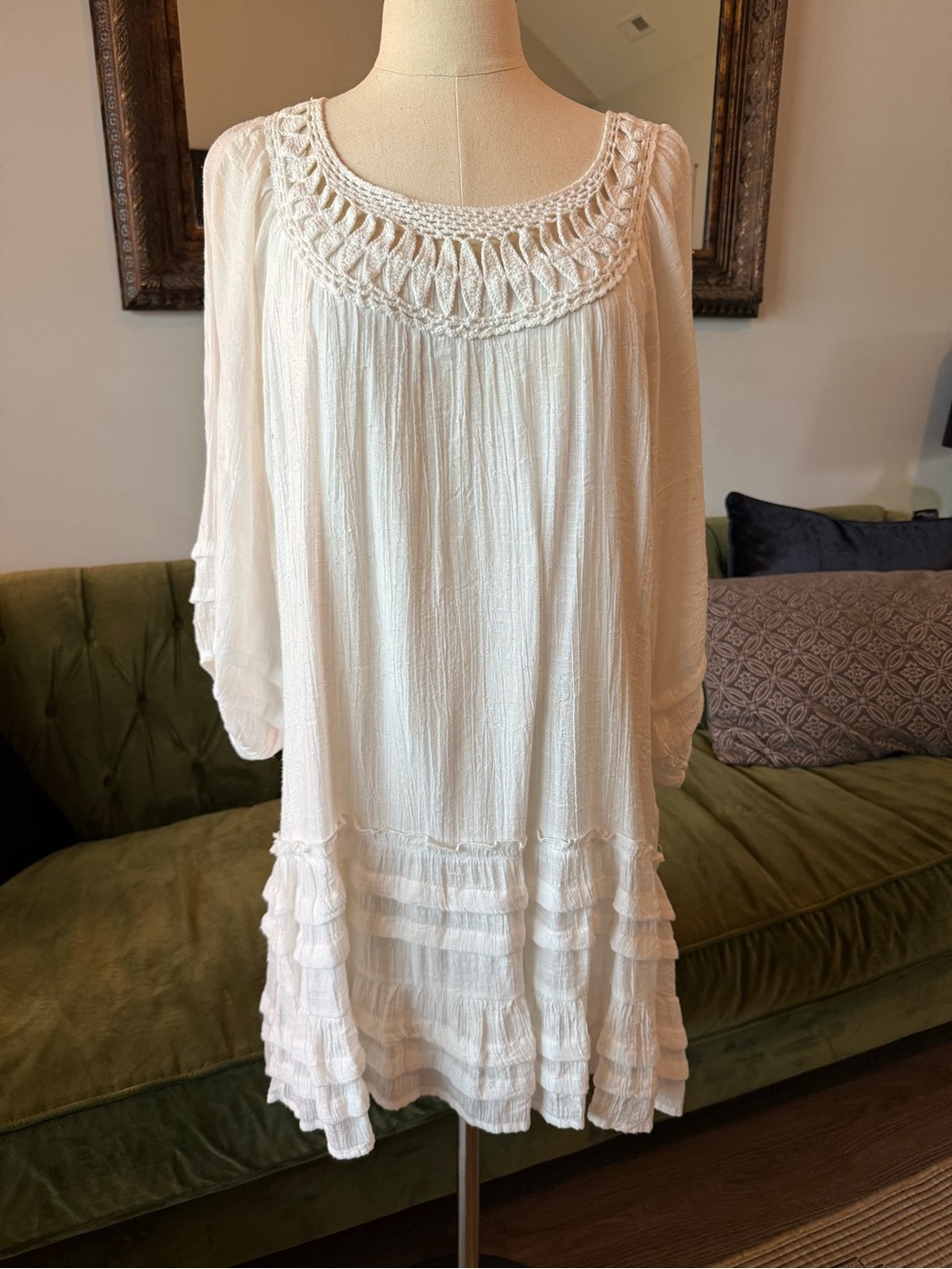 entro White Long Sleeve Boho Tunic Dress